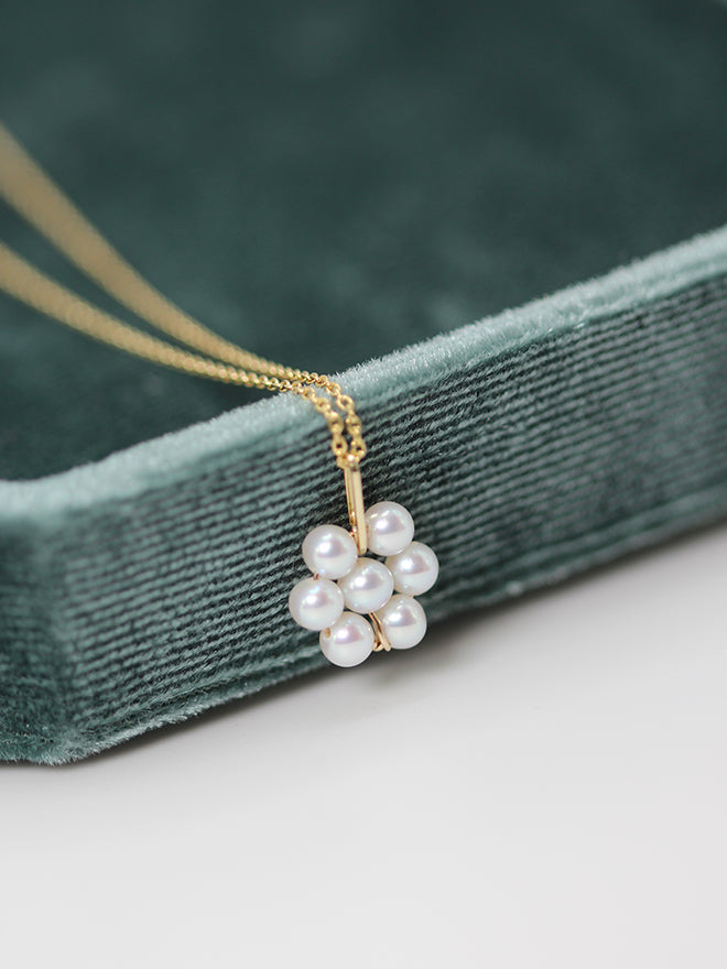 Pearl Flower Pendant Necklace – POPPY FINCH