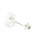 Petal Pearl Pin