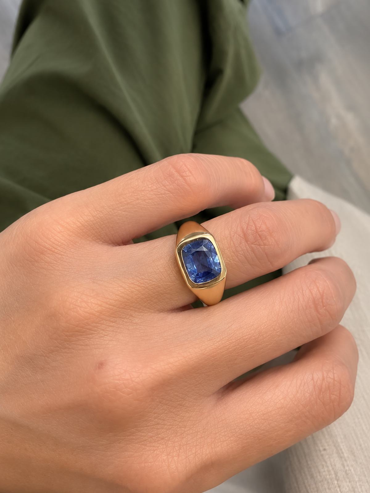One-of-a-Kind Blue Sapphire Bela Ring