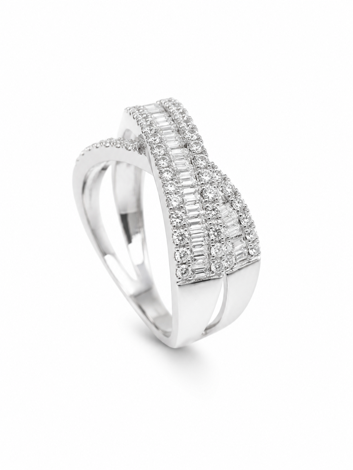18K Soleil Crisscross Diamond Ring