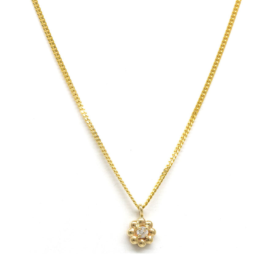 Mountz Collection Diamond Flower Pendant Necklace in 14K Yellow