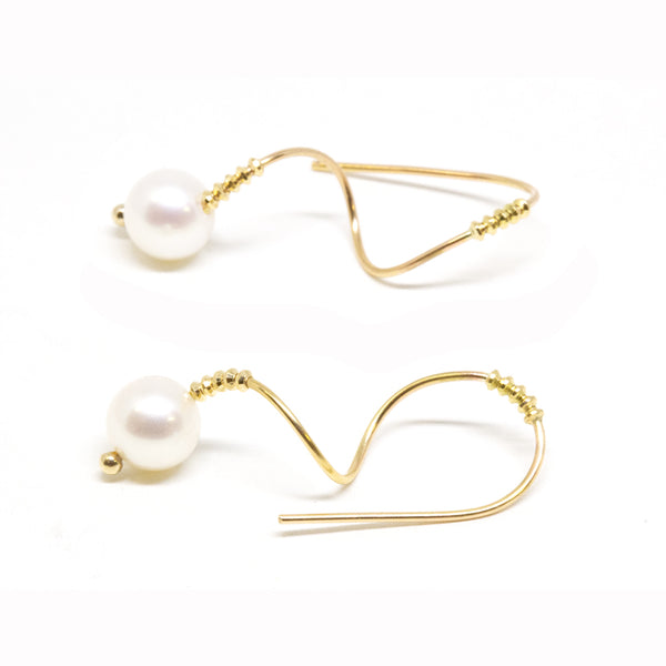 Gold Wave Pearl Earrings