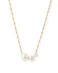 Gradual Pearl Pendant Necklace