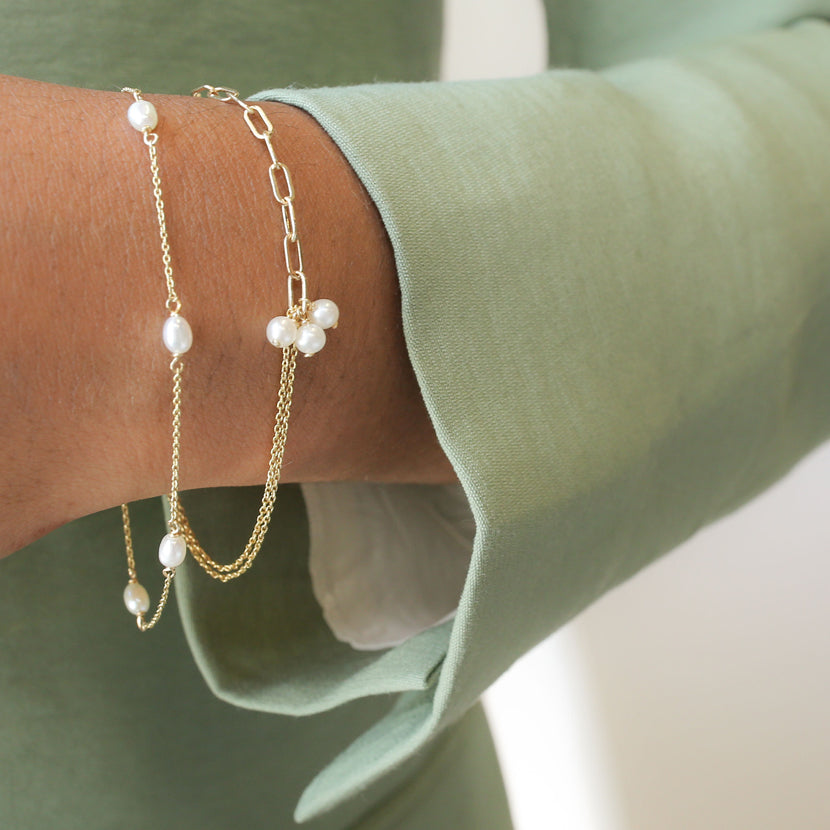 Petite Oval Pearl Chain Bracelet – POPPY FINCH