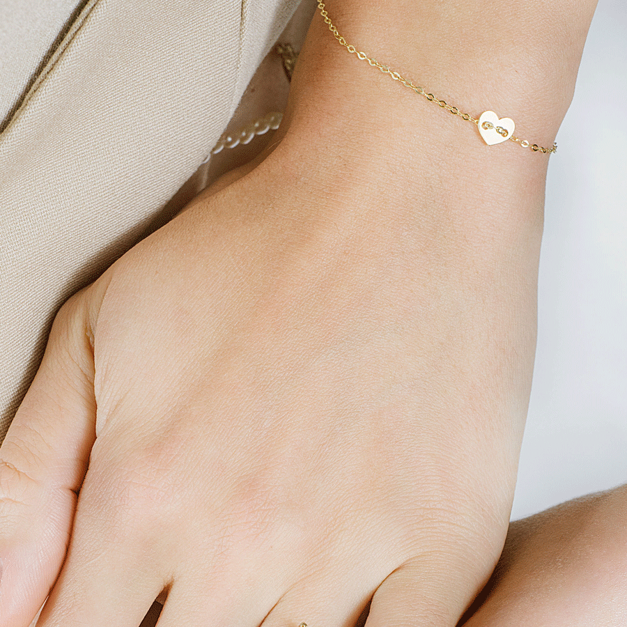 Heart on sale chain bracelet
