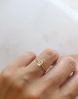 Dewdrop Gem Diamond Ring